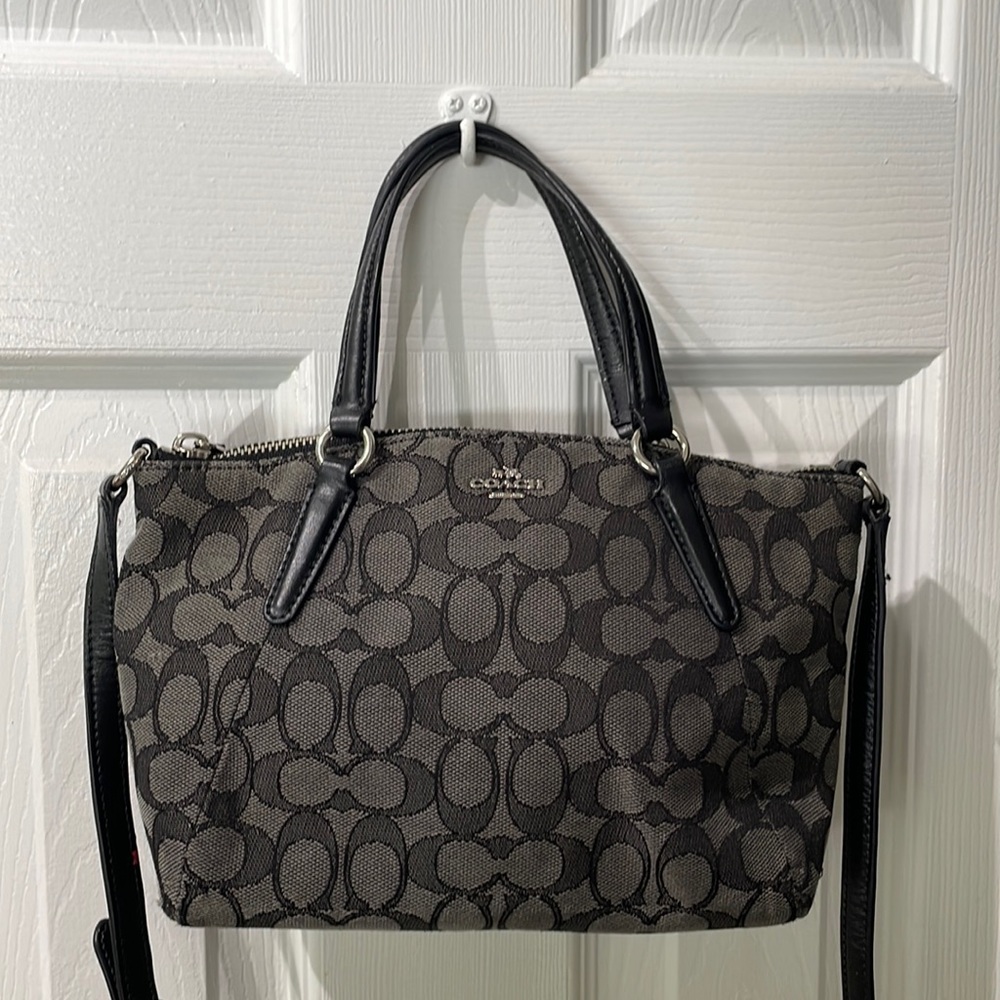 Coach- Mini Kelsey Satchel